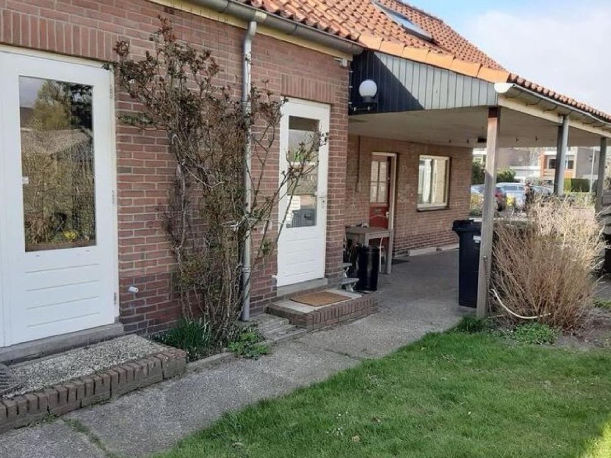 Holiday Home With Covered Terrace Groet Exteriör bild