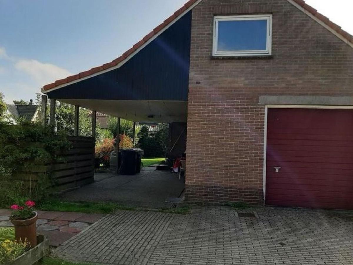 Holiday Home With Covered Terrace Groet Exteriör bild